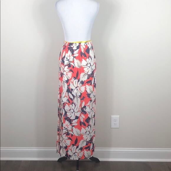 Floral Maxi Skirt - Picture 7 of 8